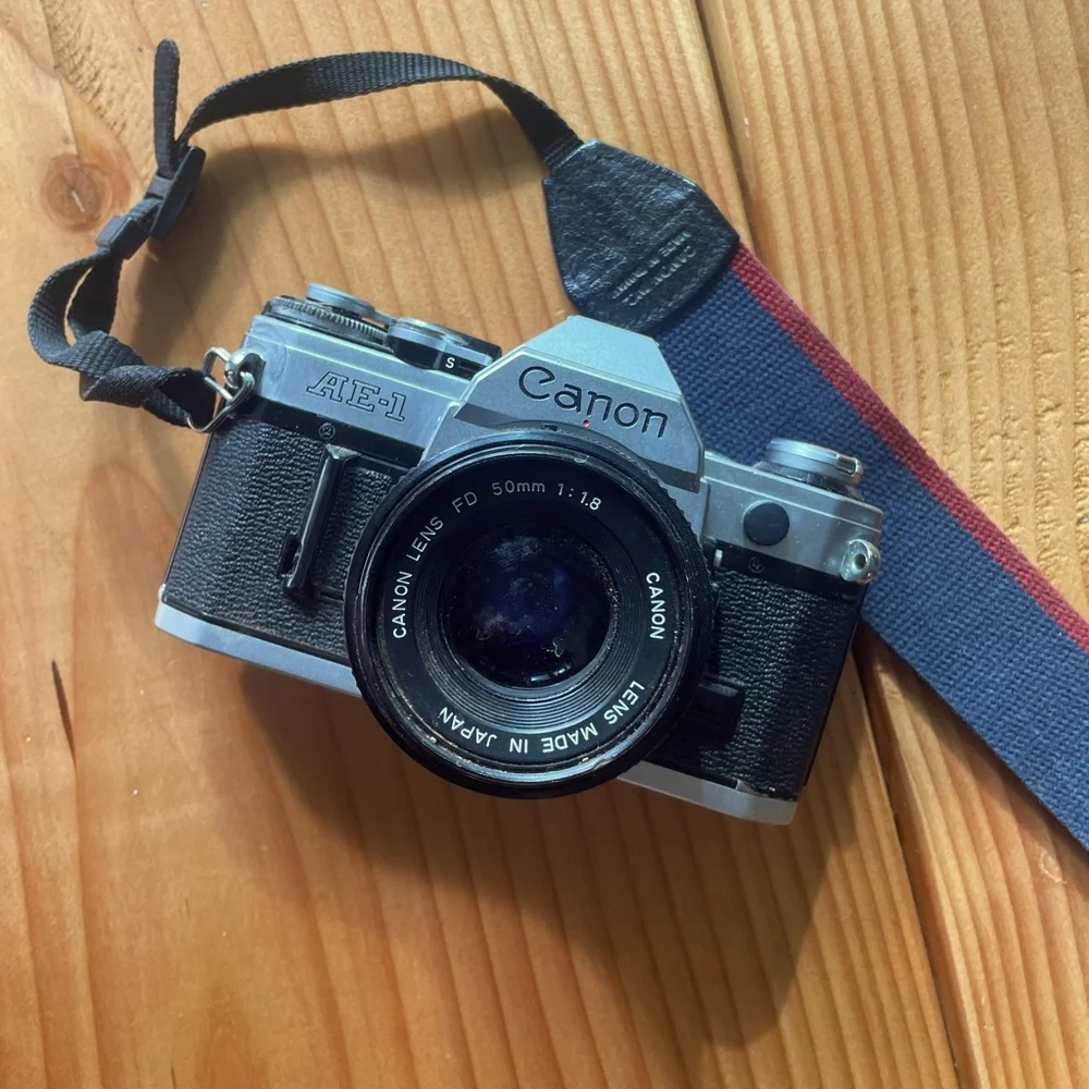 Canon AE-1